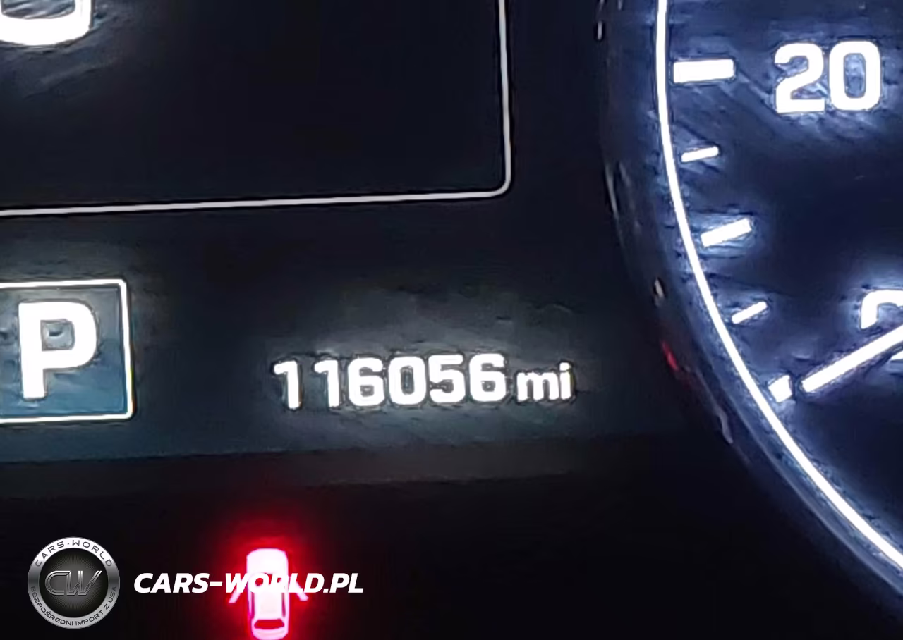 2015 Hyundai Genesis 3.8 VIN:KMHGN4JE1FU017162 - 15