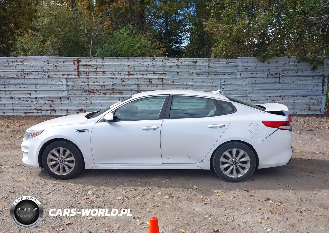 2018 Kia Optima Lx VIN:5XXGT4L35JG258081 - 14