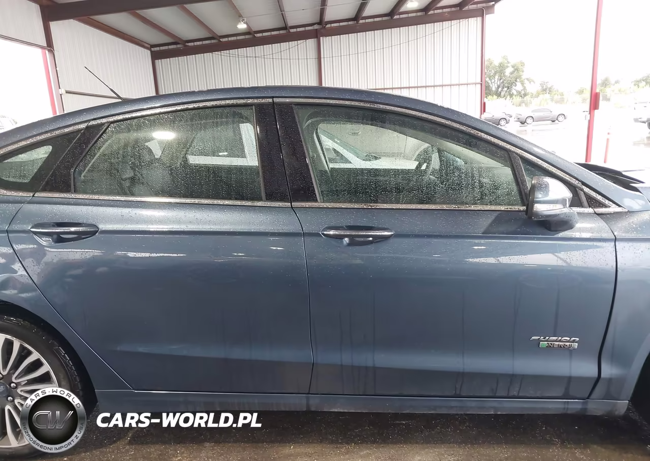 2018 Ford Fusion Energi Se Luxury VIN:3FA6P0PU7JR164383 - 13