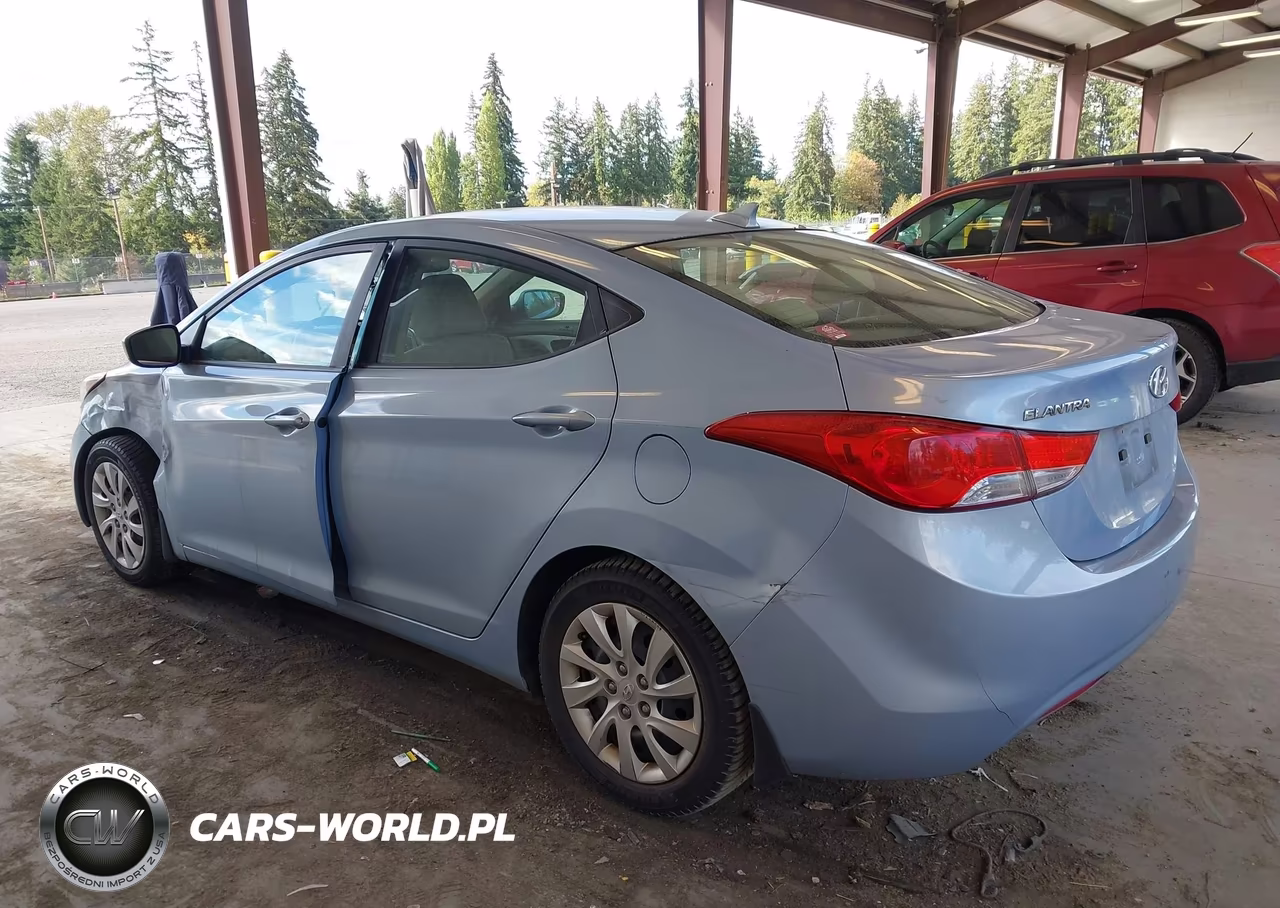 2013 Hyundai Elantra Gls VIN:KMHDH4AE9DU539089 - 3