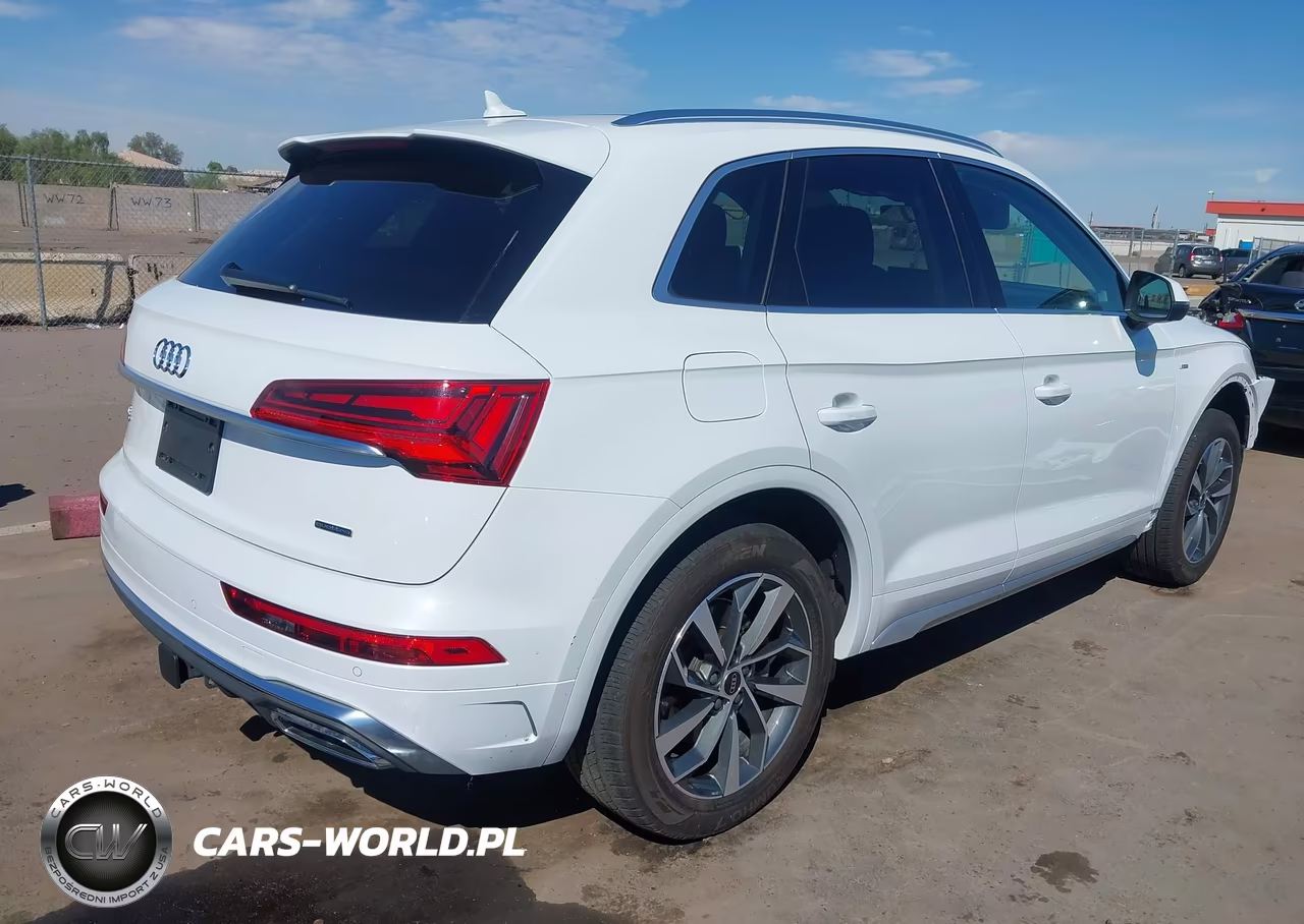 2023 Audi Q5 Premium Plus 45 Tfsi S Line Quattro VIN:WA1EAAFY1P2025360 - 4
