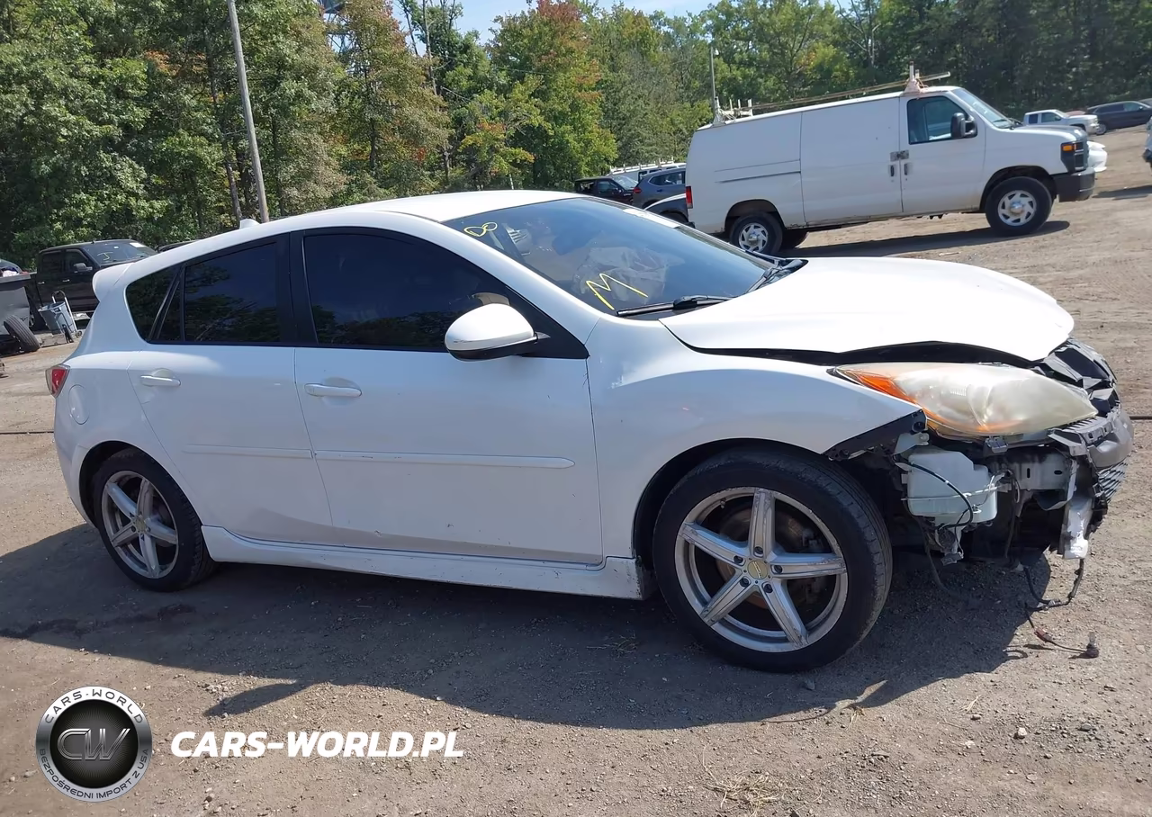 2011 Mazda Mazda3 S Sport VIN:JM1BL1K50B1457564 - 13