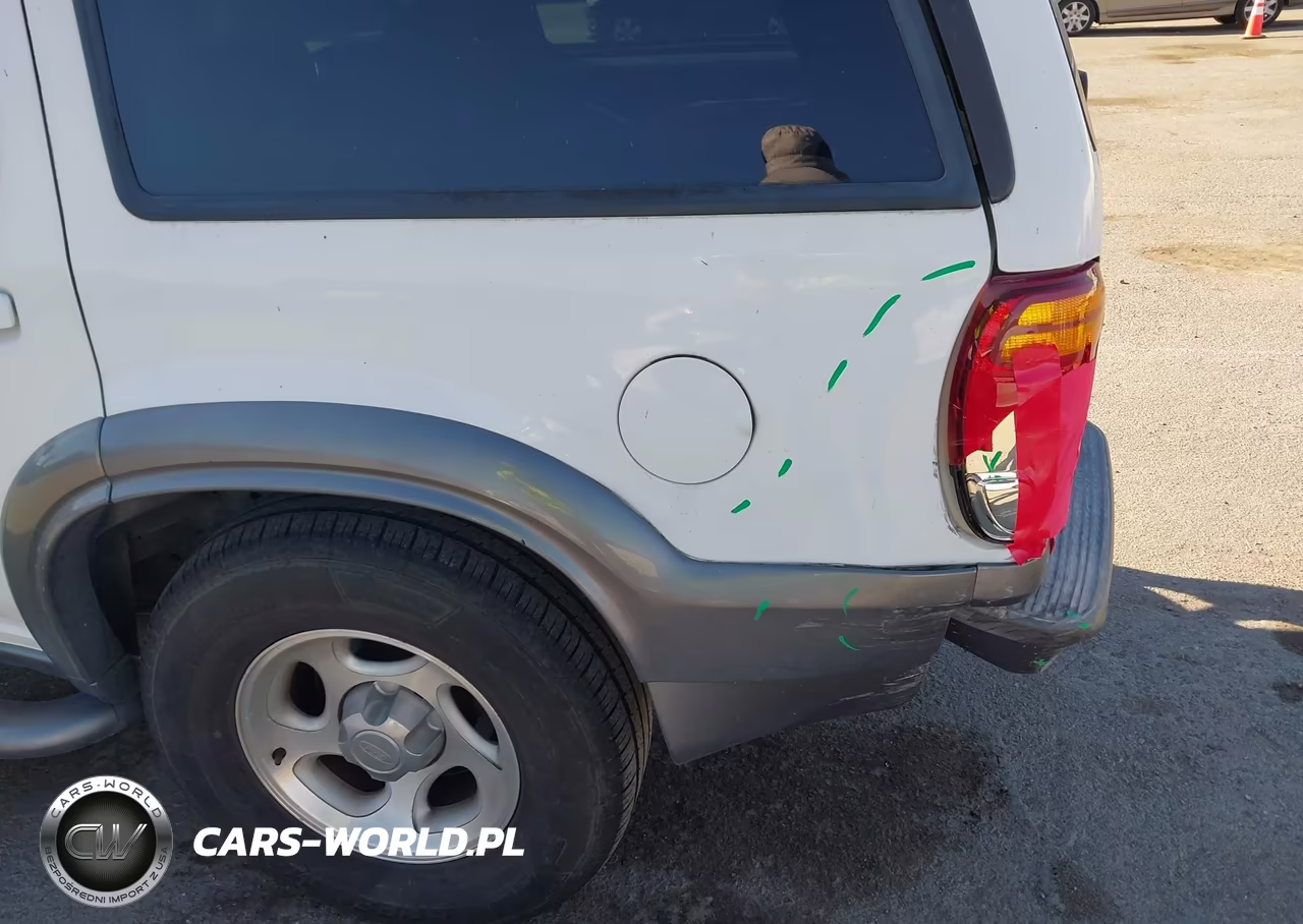 1999 Ford Explorer Eddie Bauer-Limited-Xlt VIN:1FMZU34E6XZB98698 - 18