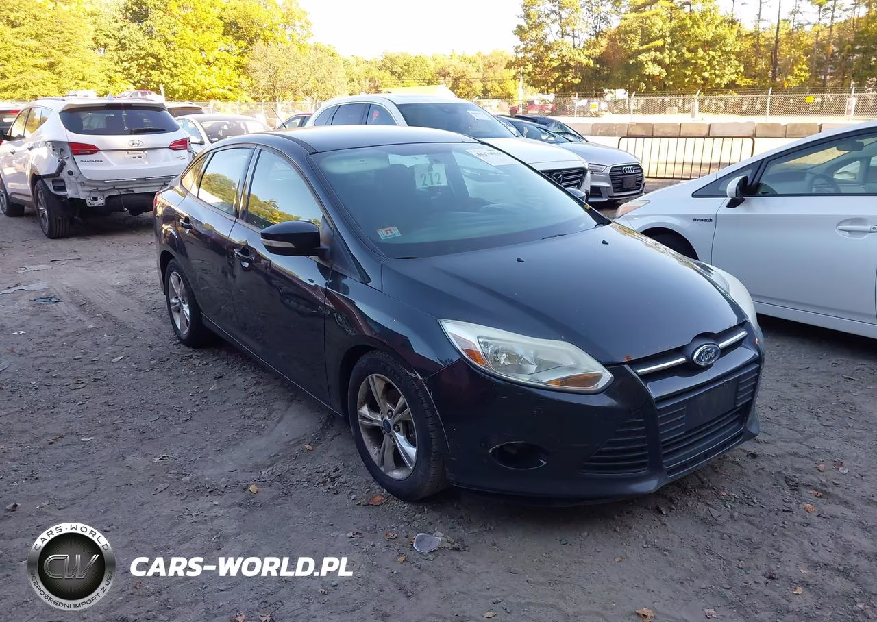2014 Ford Focus Se VIN:1FADP3F28EL178242 - 1