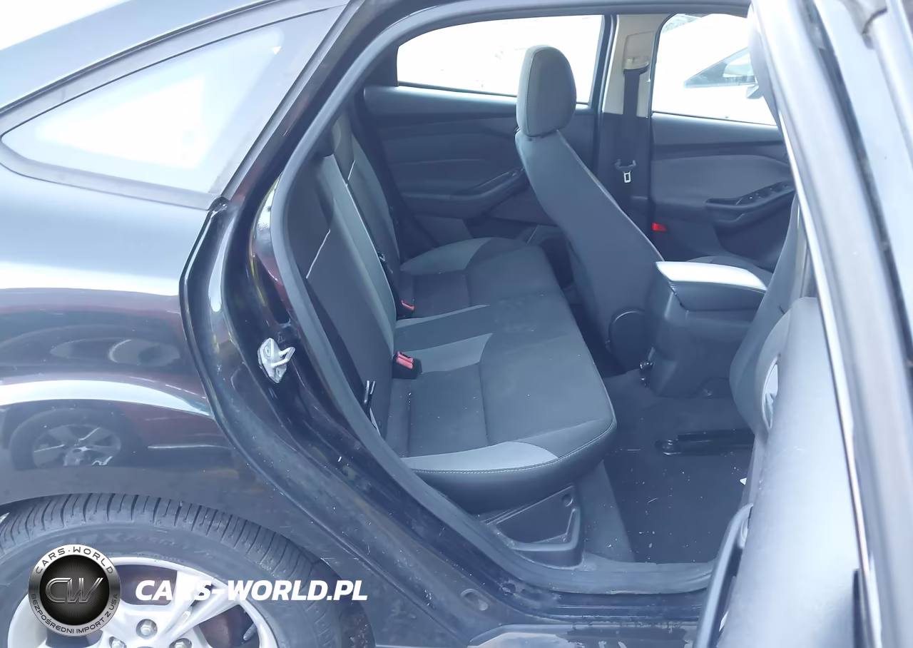 2014 Ford Focus Se VIN:1FADP3F28EL178242 - 8
