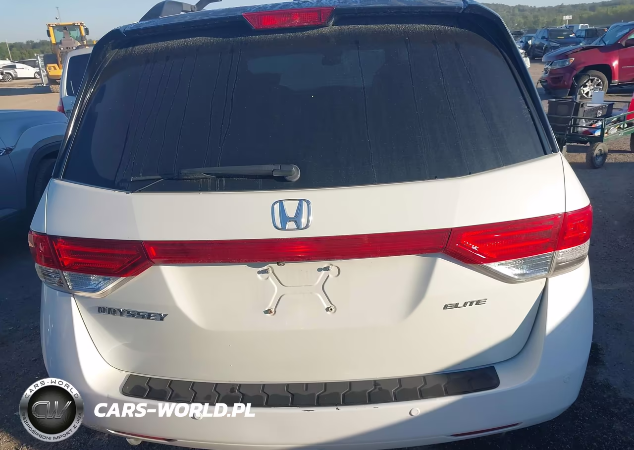 2015 Honda Odyssey Touring-Touring Elite VIN:5FNRL5H98FB059323 - 17