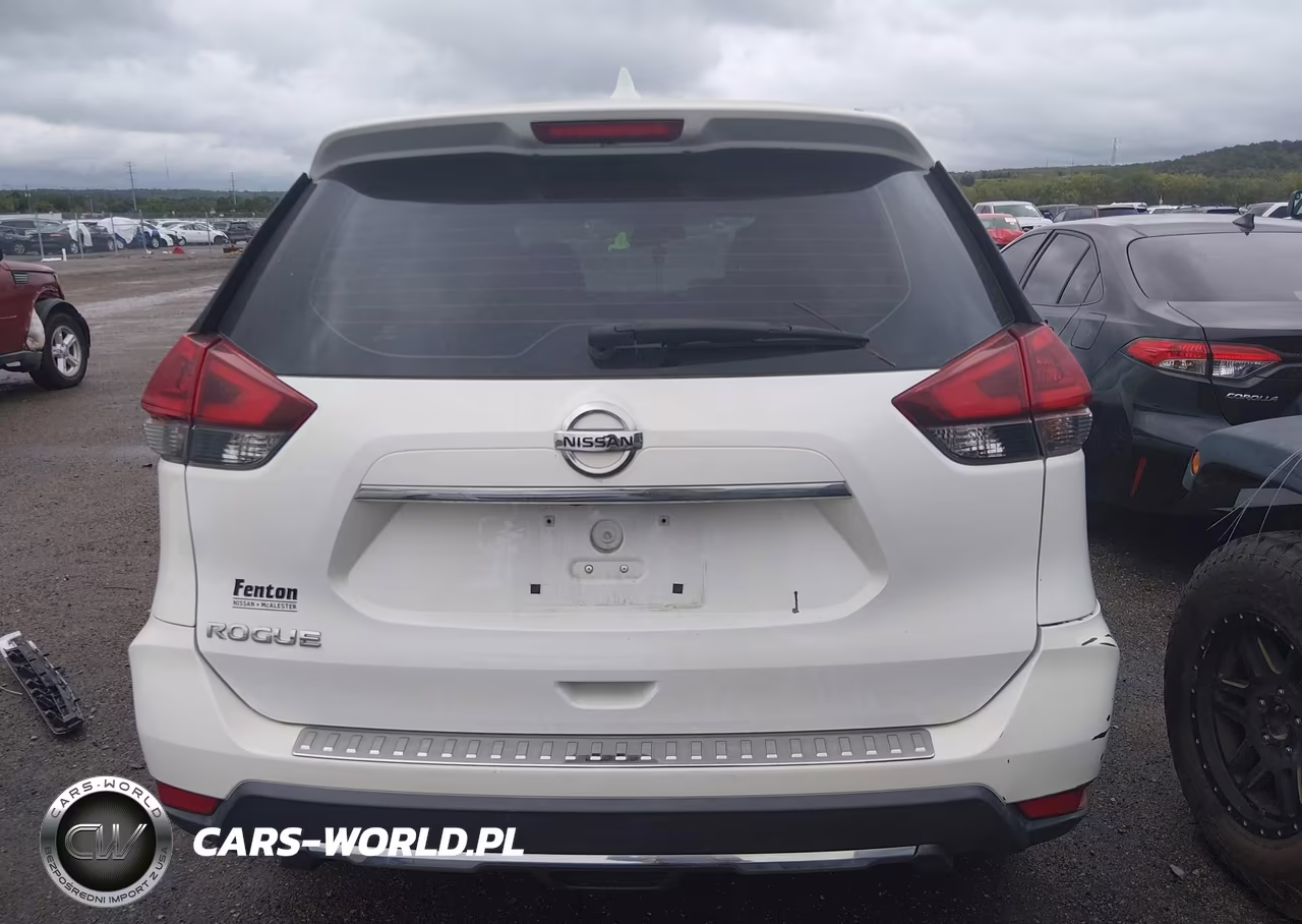 2018 Nissan Rogue S VIN:5N1AT2MT6JC746735 - 16