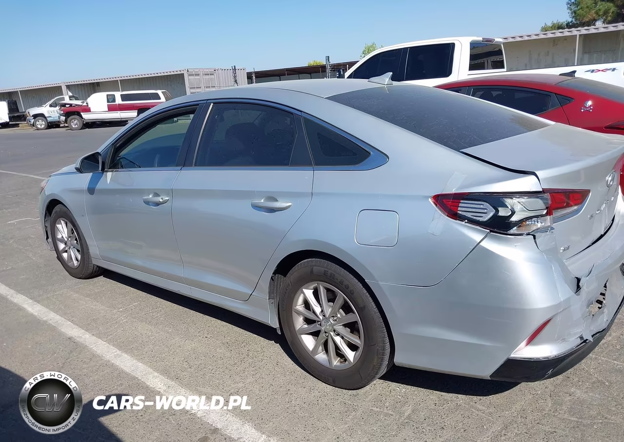 HYUNDAI SONATA SE VIN:5NPE24AF7JH701214 - 14