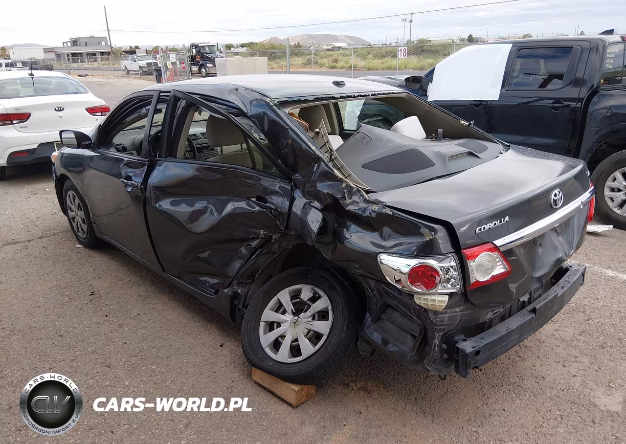 2011 Toyota Corolla Le VIN:JTDBU4EE1B9148133 - 3
