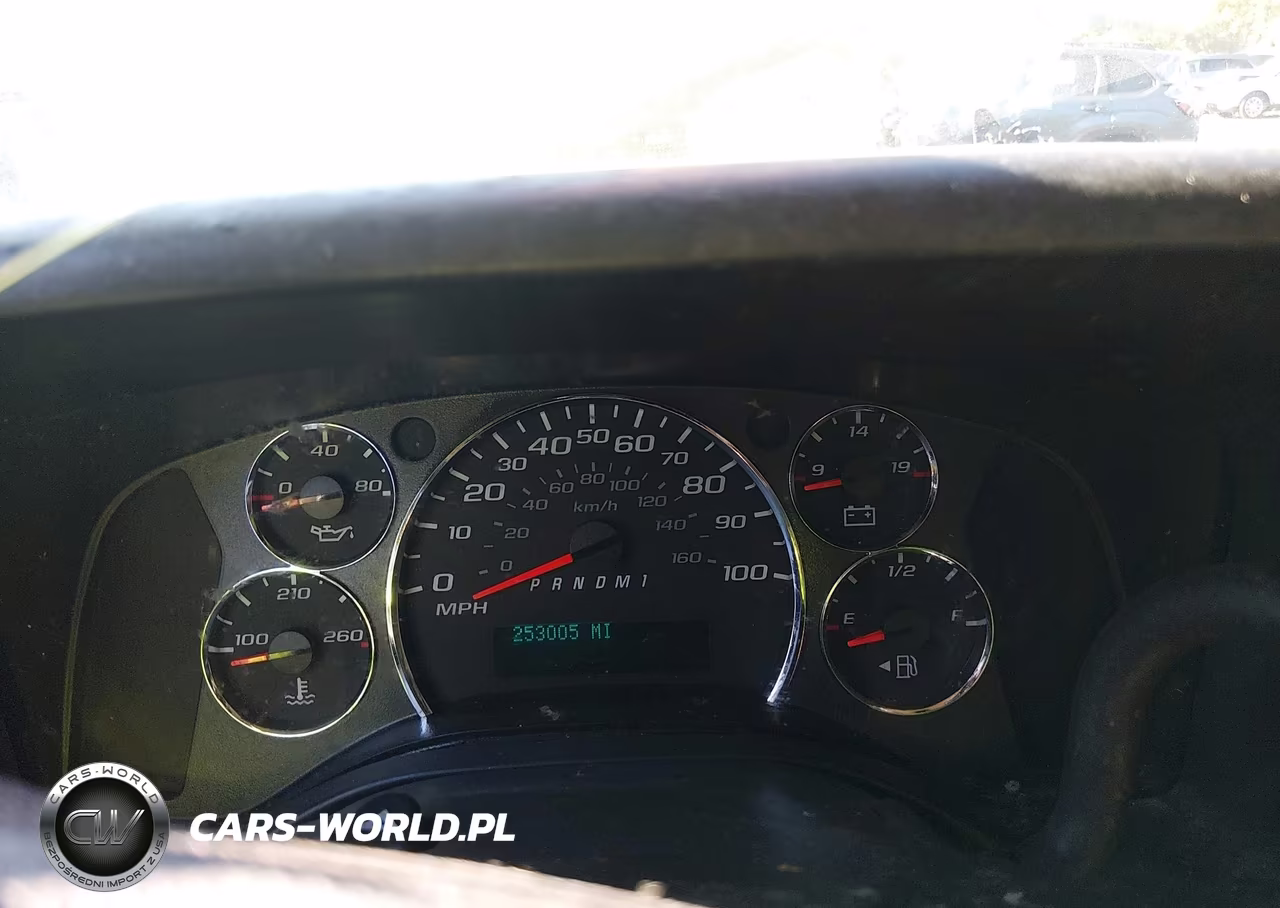 2012 Chevrolet Express 3500 Work Van VIN:1GCZGTBG9C1141064 - 7