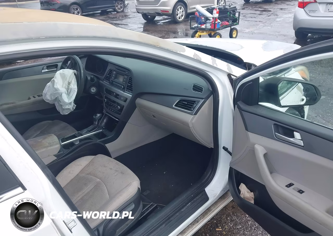 2017 Hyundai Sonata VIN:5NPE24AF9HH558471 - 5