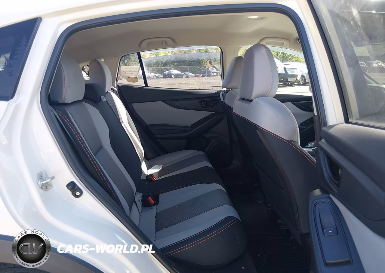2020 Subaru Crosstrek Premium VIN:JF2GTAPC1L8214563 - 8