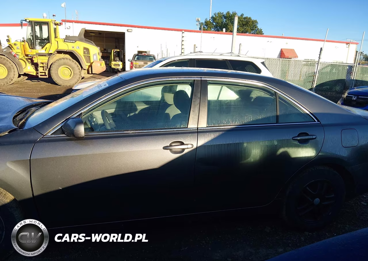 2009 Toyota Camry Le VIN:4T4BE46K59R105232 - 15