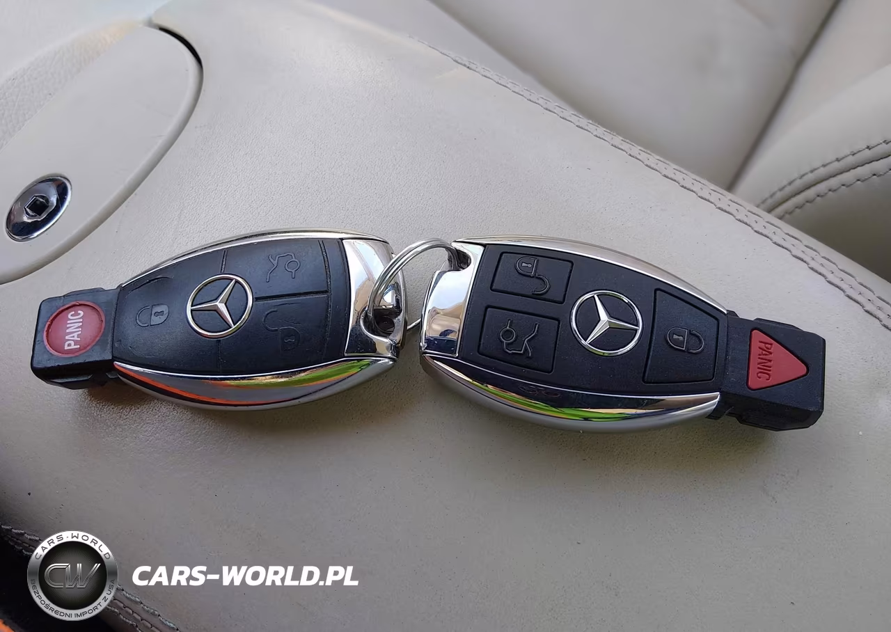 2004 Mercedes-Benz Clk 500 VIN:WDBTK75G24T007492 - 11