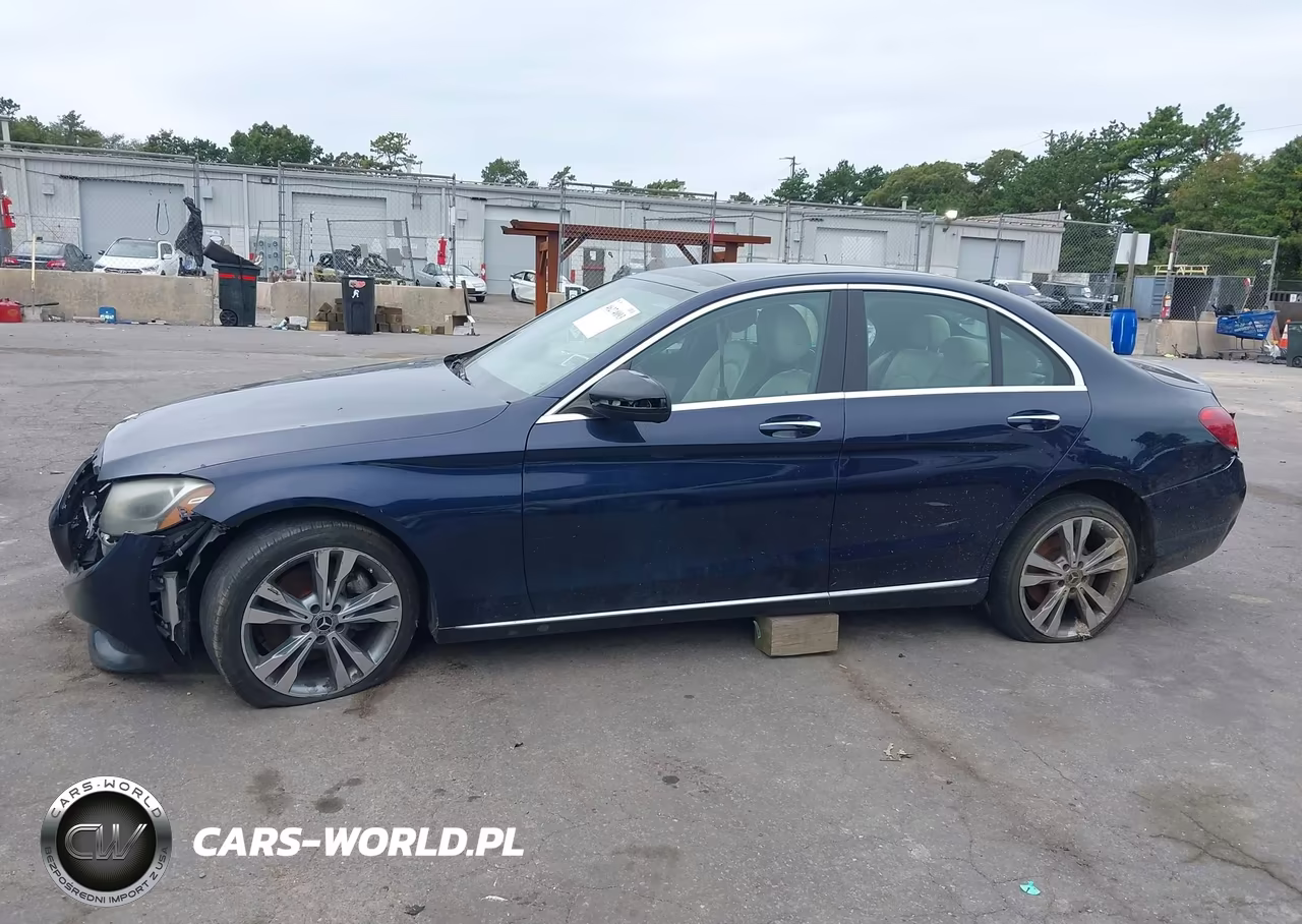 2018 Mercedes-Benz C 300 4Matic VIN:WDDWF4KB7JR422185 - 14