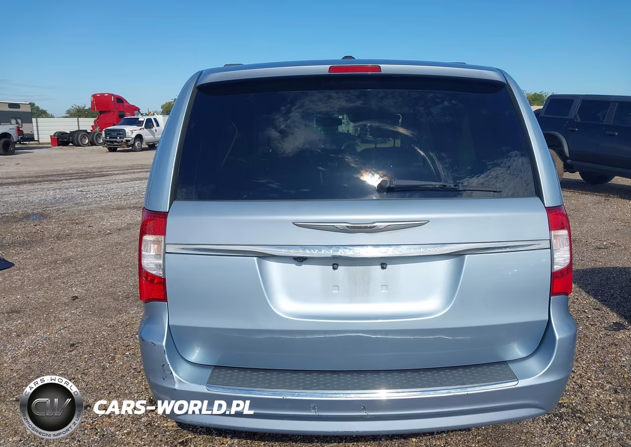 2013 Chrysler Town & Country Touring VIN:2C4RC1BG8DR681731 - 16