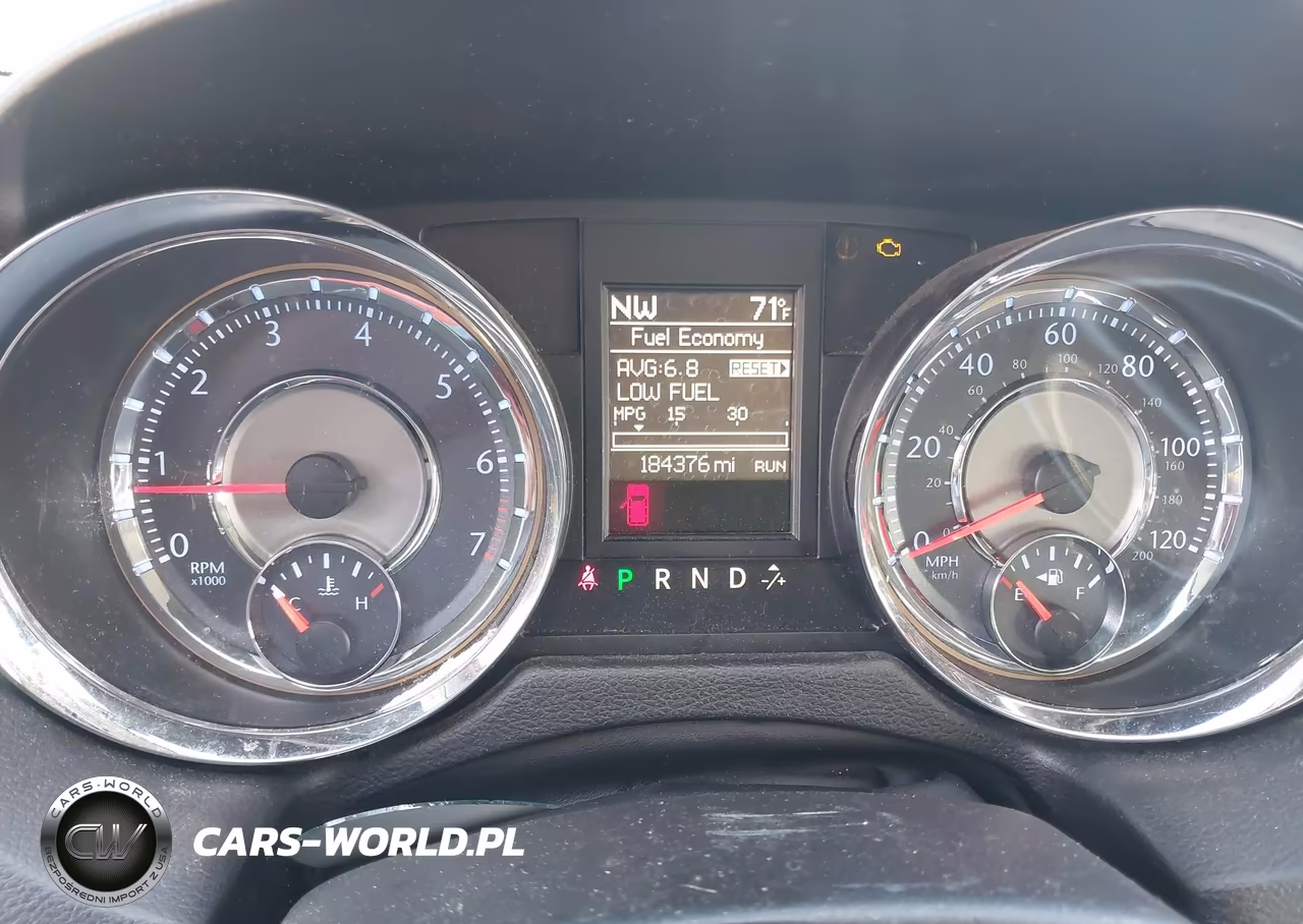 2013 Chrysler Town & Country Touring VIN:2C4RC1BG8DR681731 - 7