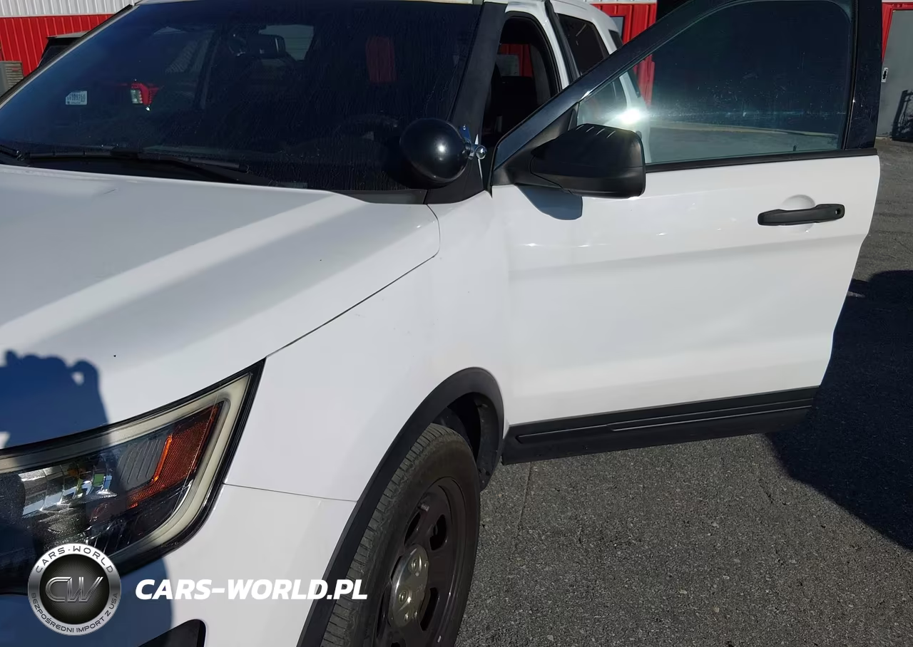 2017 Ford Utility Police Interceptor VIN:1FM5K8AR7HGE26066 - 6