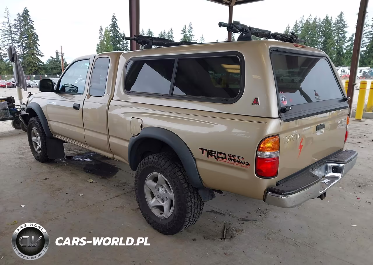 2003 Toyota Tacoma Base V6 VIN:5TEWN72N63Z273803 - 3