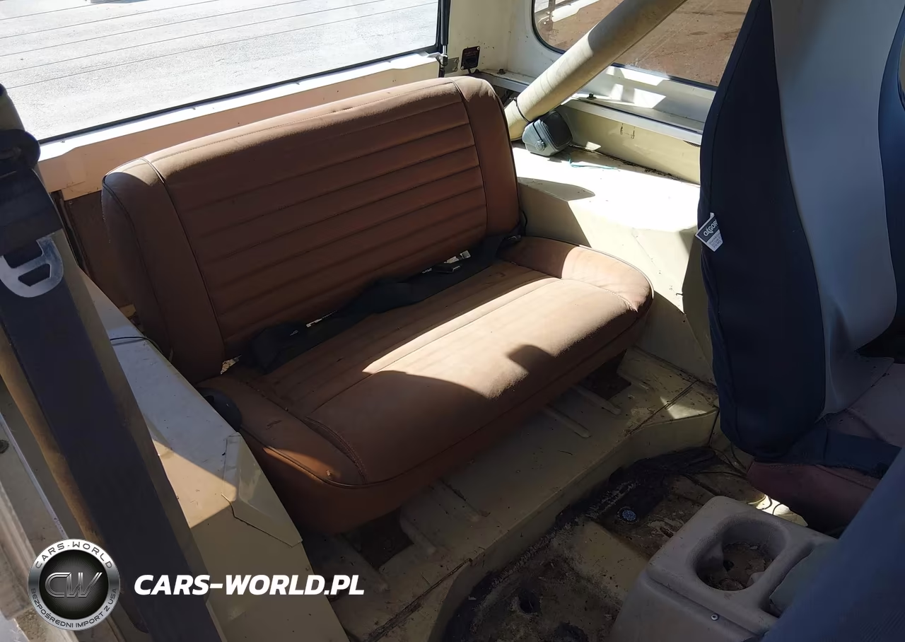 1989 Jeep Wrangler - Yj Sahara VIN:2J4FY49T1KJ130104 - 8