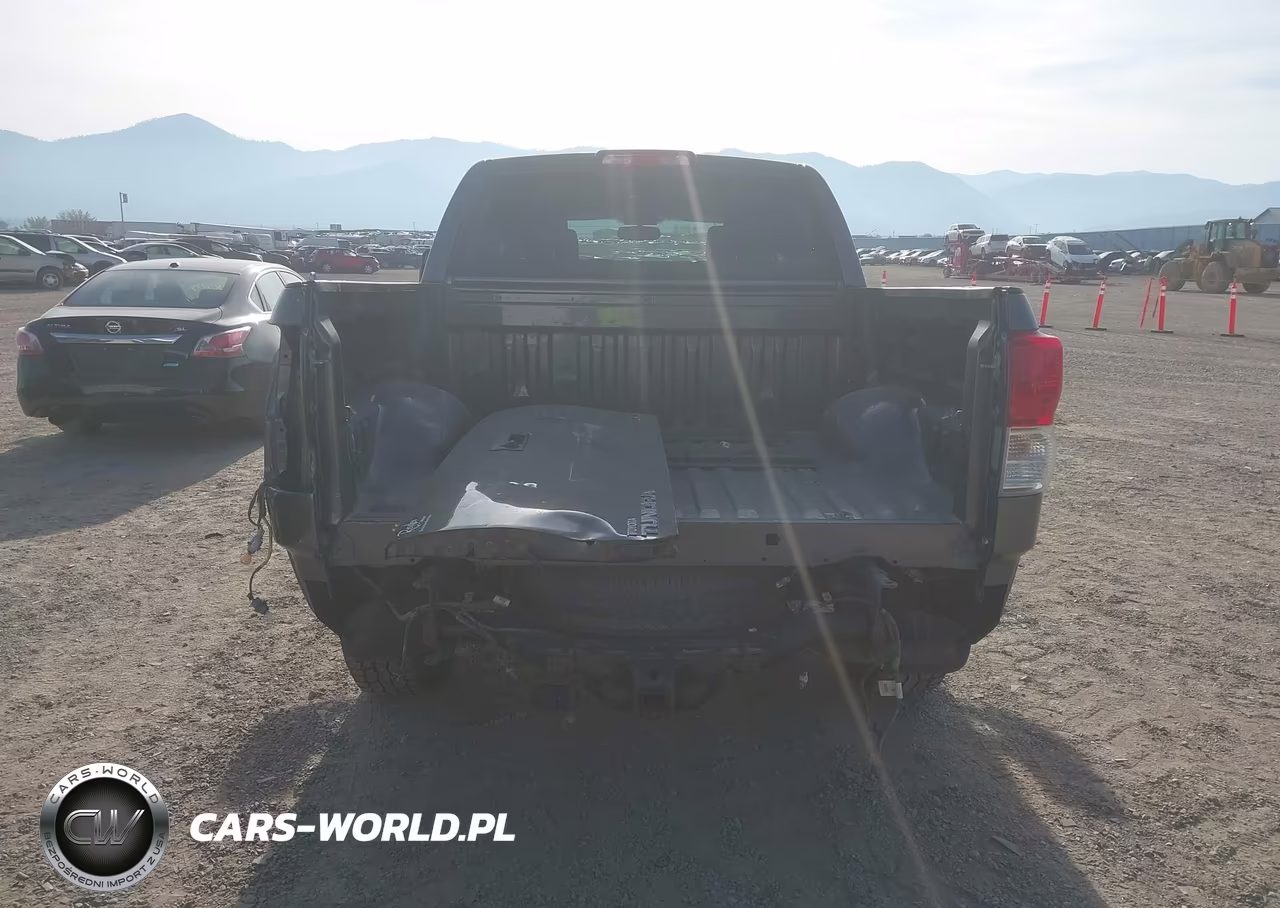 2013 Toyota Tundra Grade 5.7L V8 VIN:5TFDY5F1XDX320835 - 17