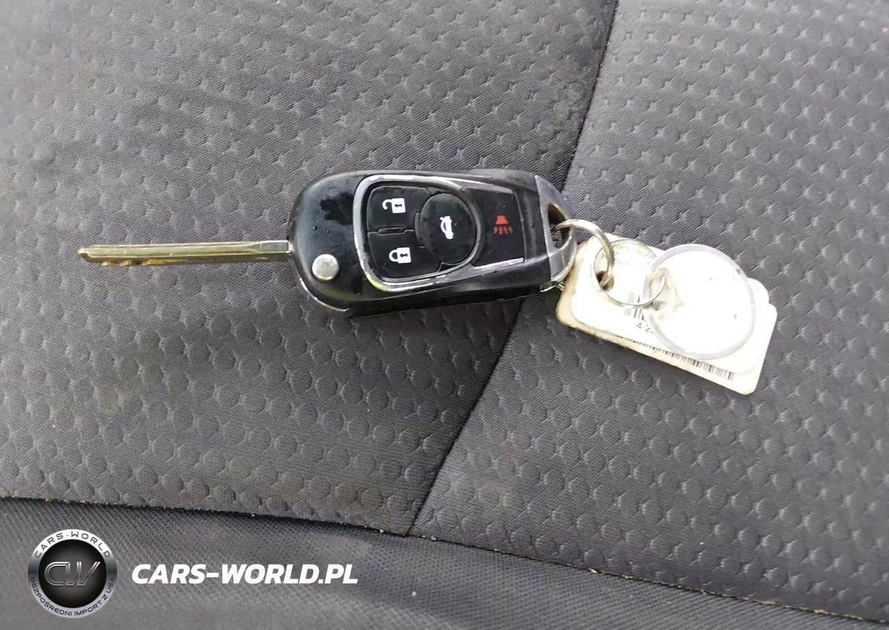 2011 Kia Sorento Lx V6 VIN:5XYKTDA21BG124329 - 11
