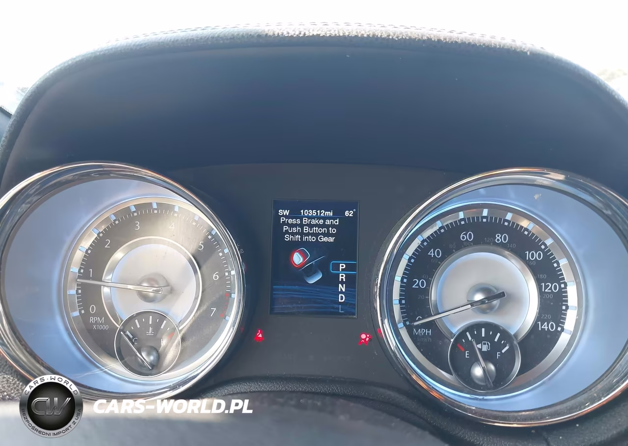 2012 Chrysler 300 VIN:2C3CCAAG5CH312907 - 6