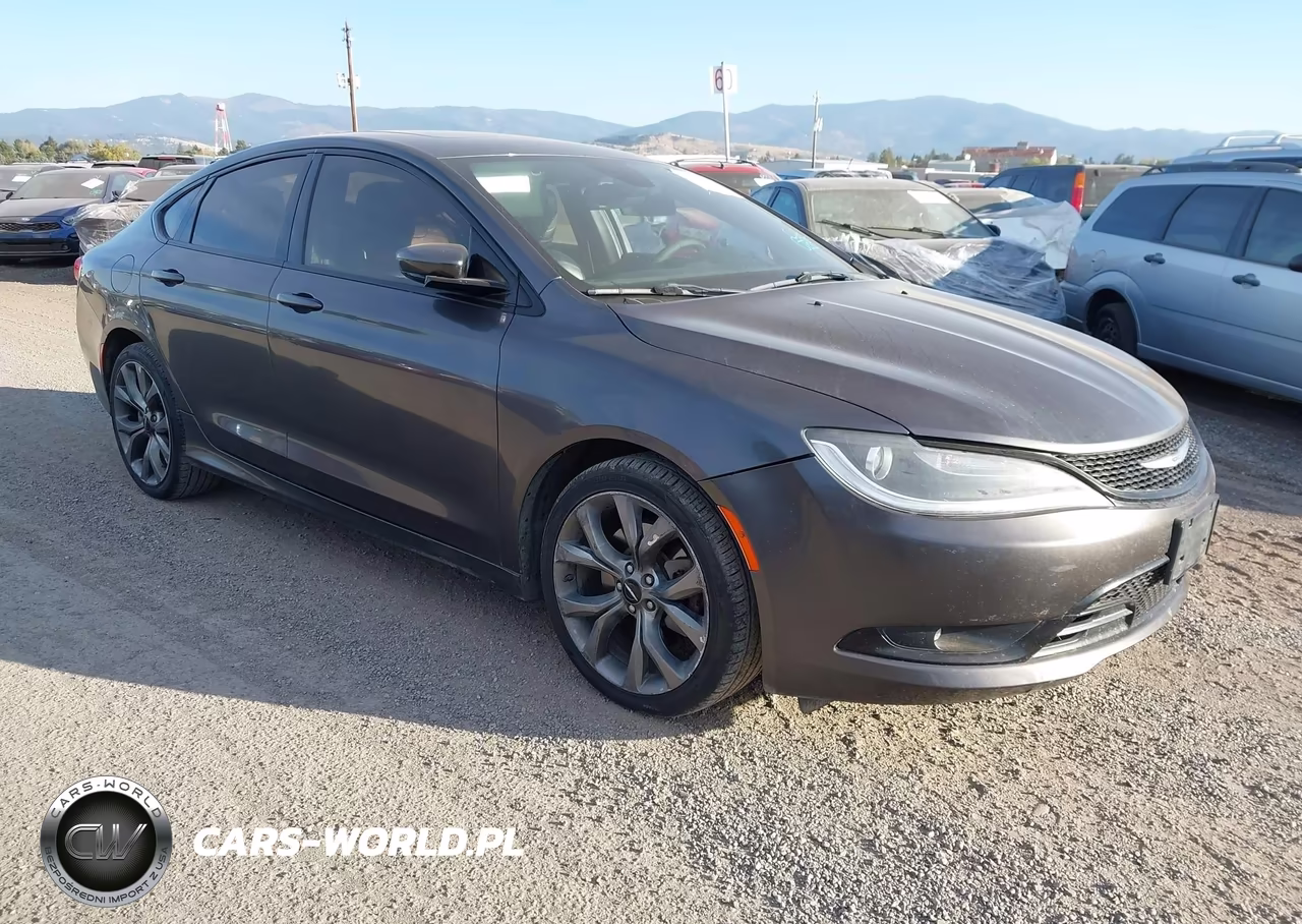 2016 Chrysler 200 S