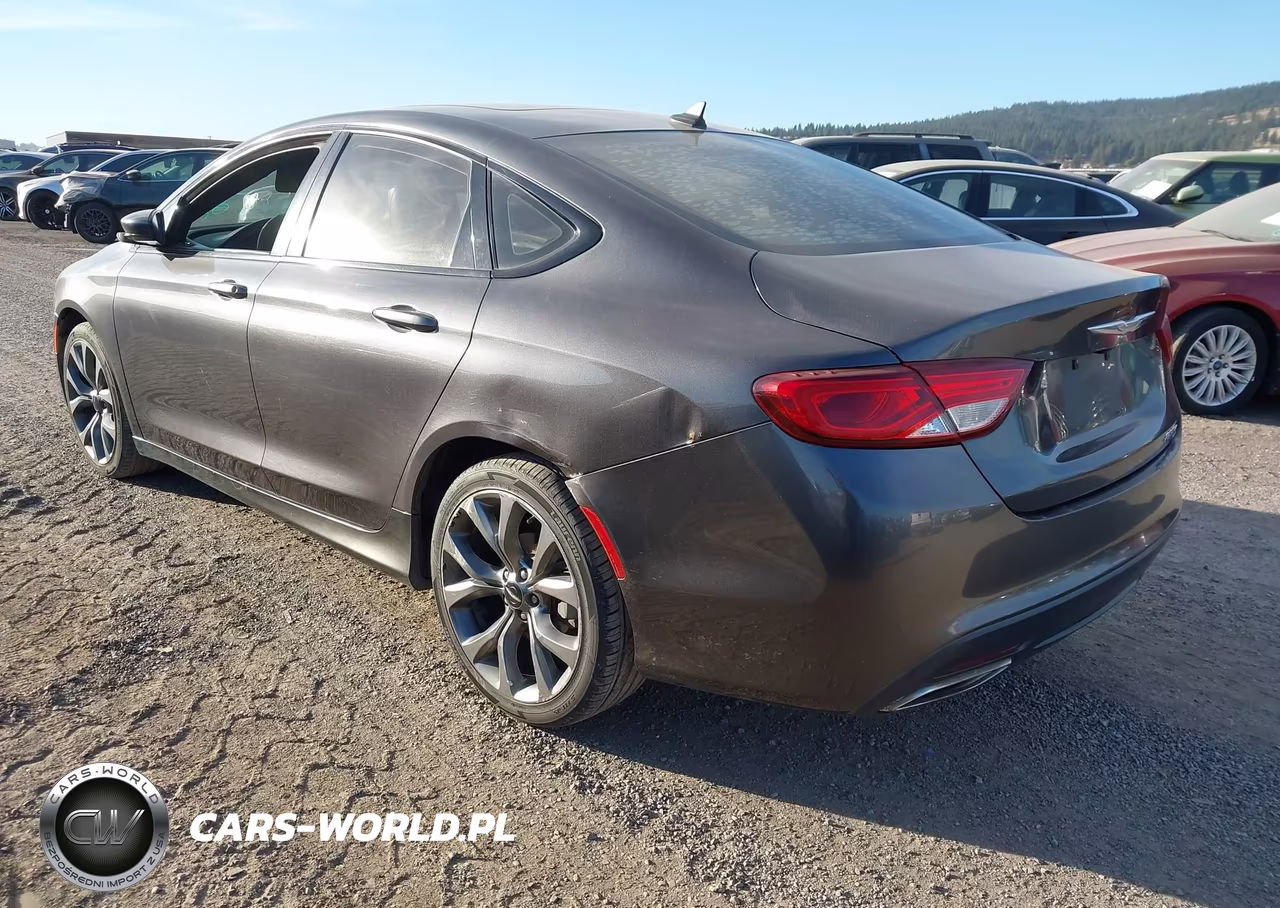 2016 Chrysler 200 S VIN:1C3CCCBGXGN138730 - 3