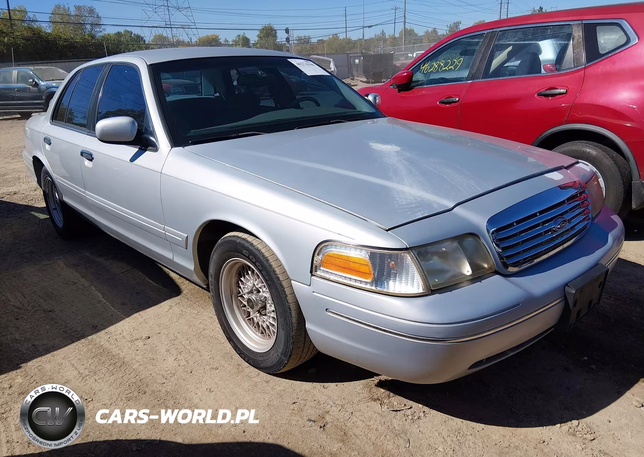 2002 Ford Crown Victoria Lx
