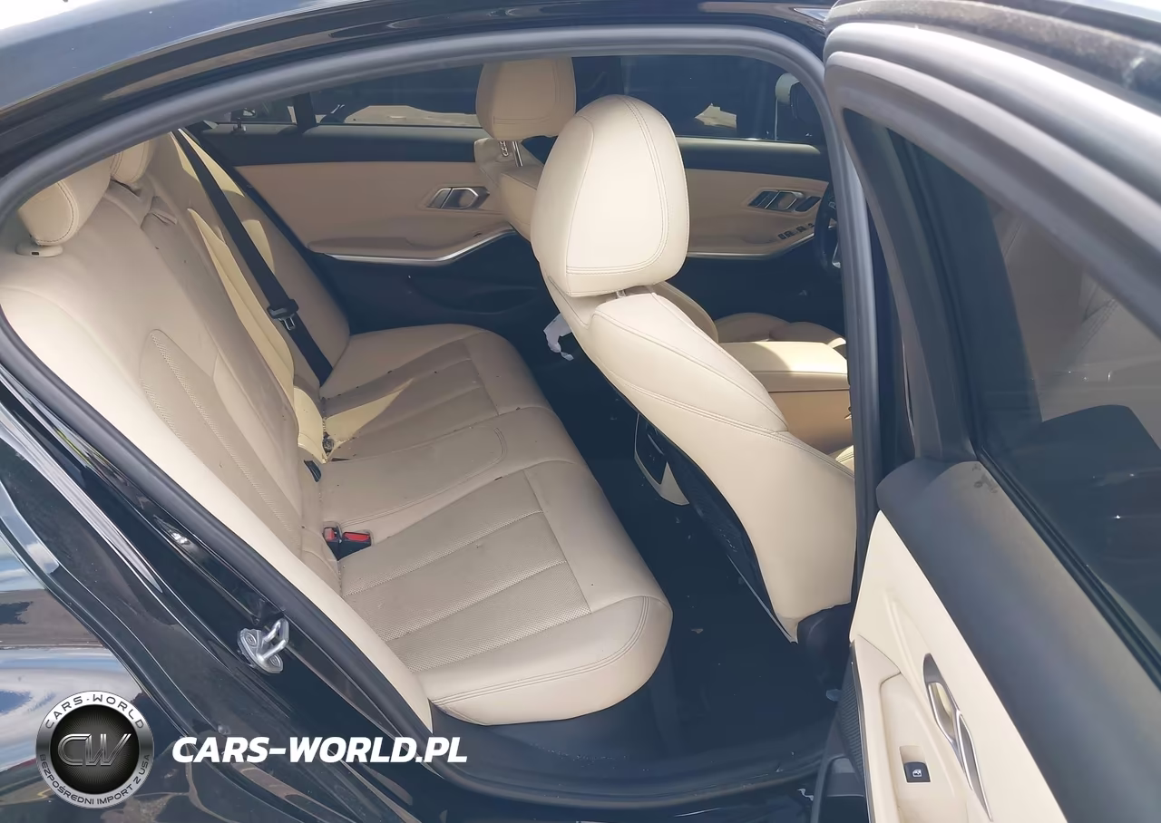 2023 BMW 330I VIN:3MW69FF00P8C83698 - 8