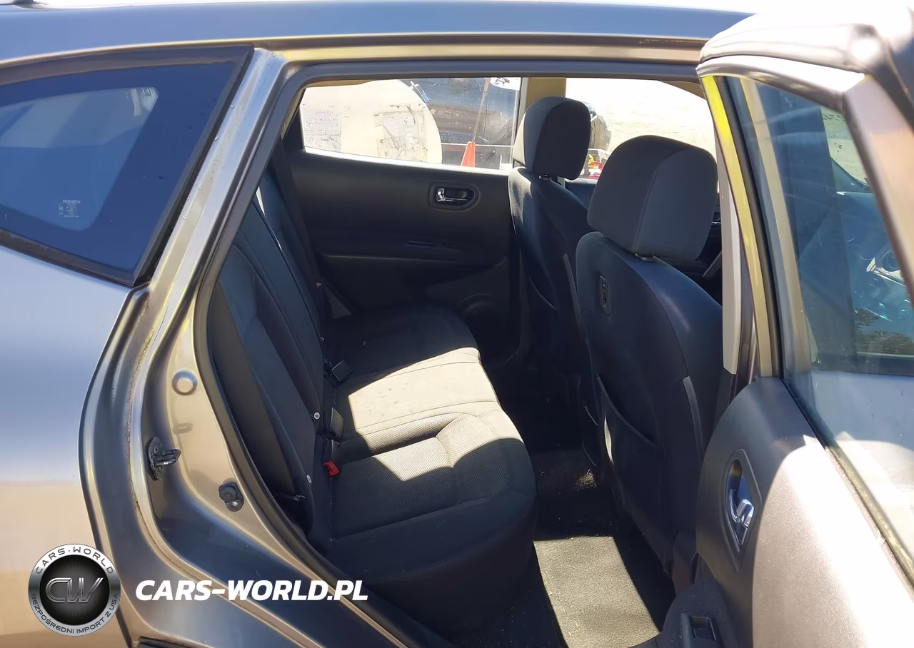 2015 Nissan Rogue Select S VIN:JN8AS5MV0FW750834 - 8