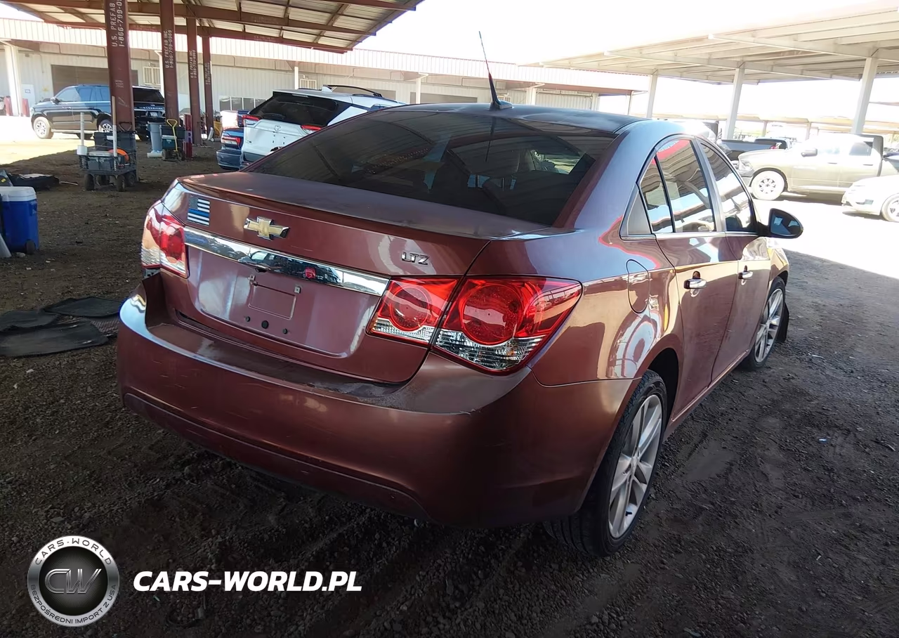 2013 Chevrolet Cruze Ltz VIN:1G1PG5SB0D7136060 - 4
