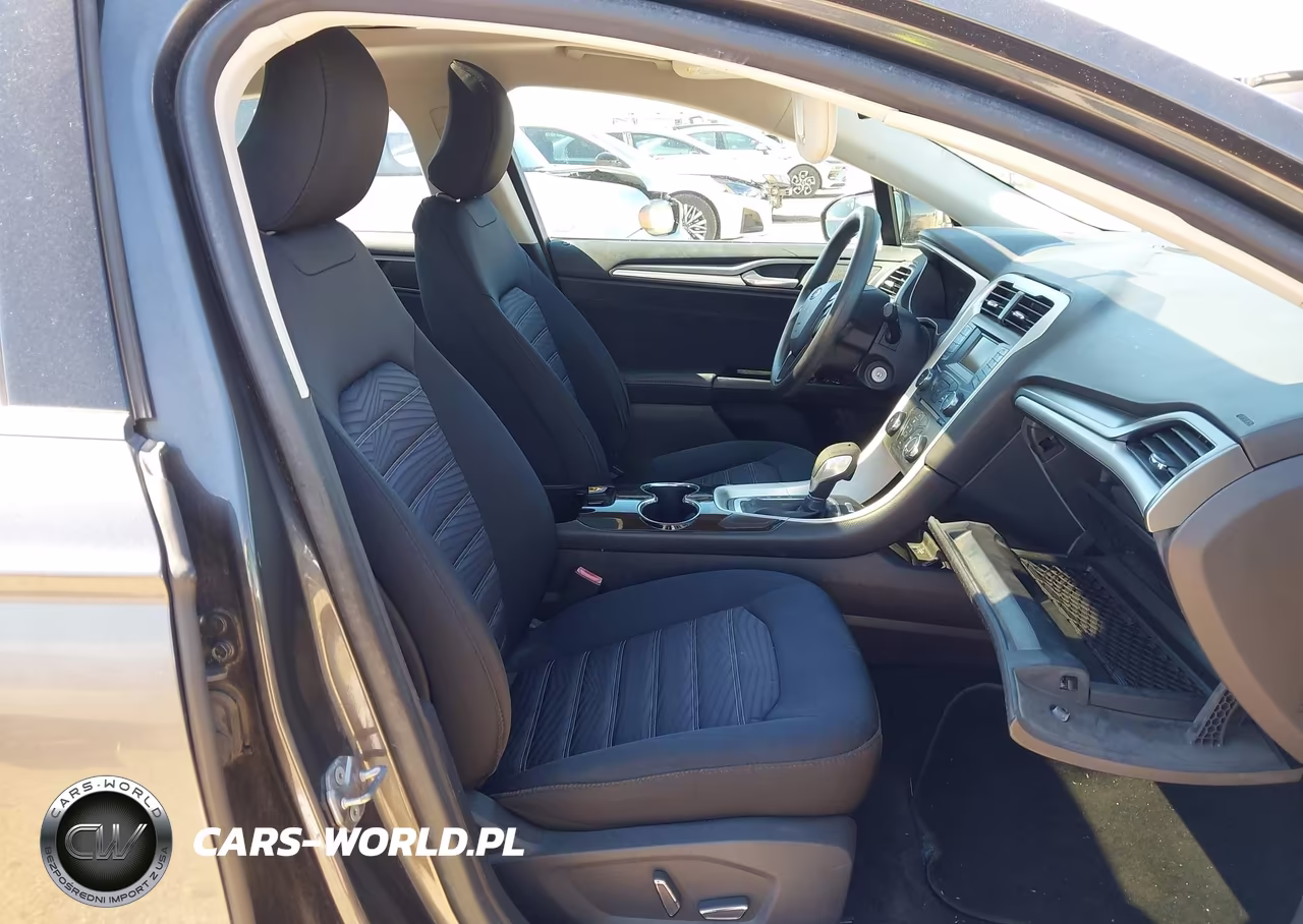 2016 Ford Fusion Se VIN:3FA6P0H70GR197436 - 5