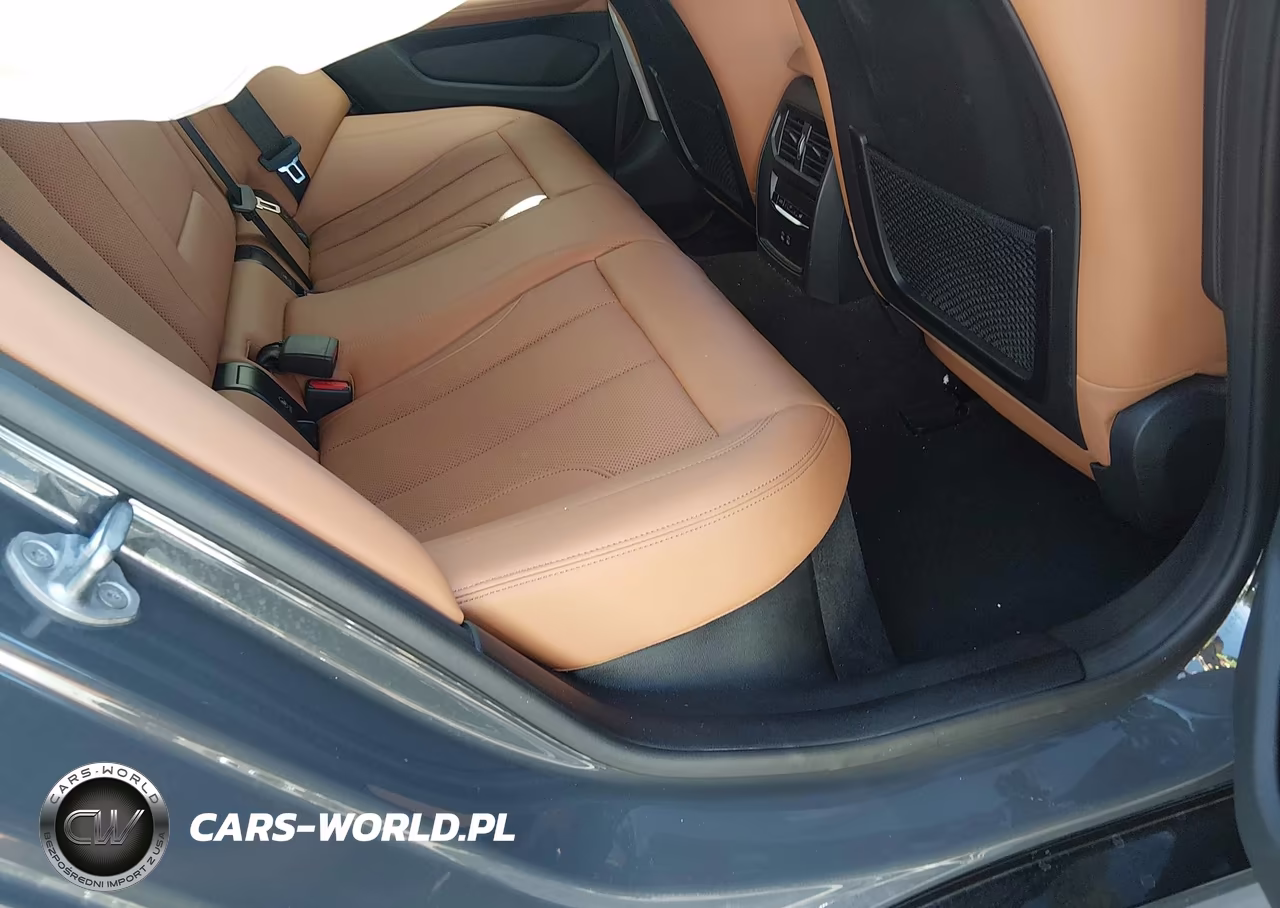 2023 BMW I4 M50 VIN:WBY33AW01PFP53379 - 8
