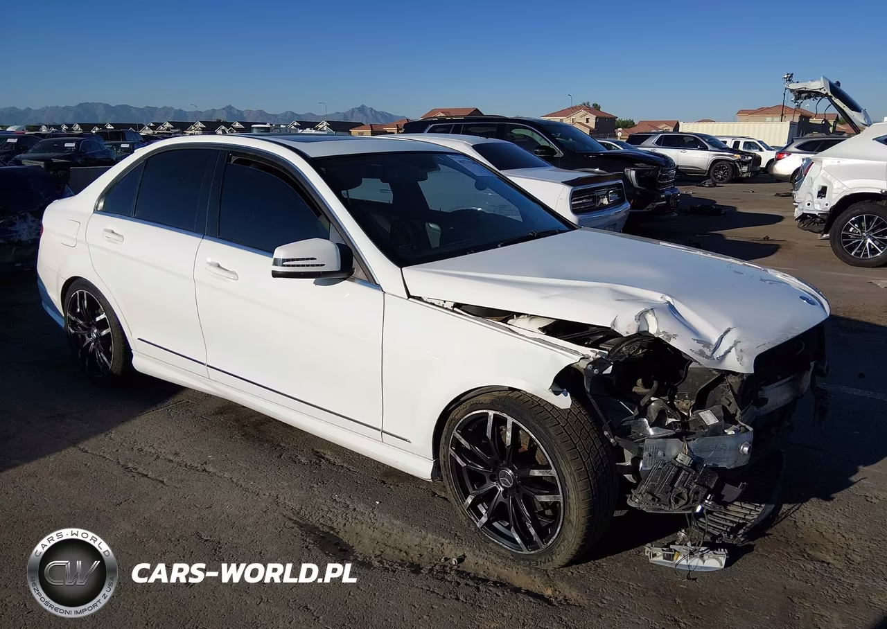 2013 Mercedes-Benz C 250 Sport