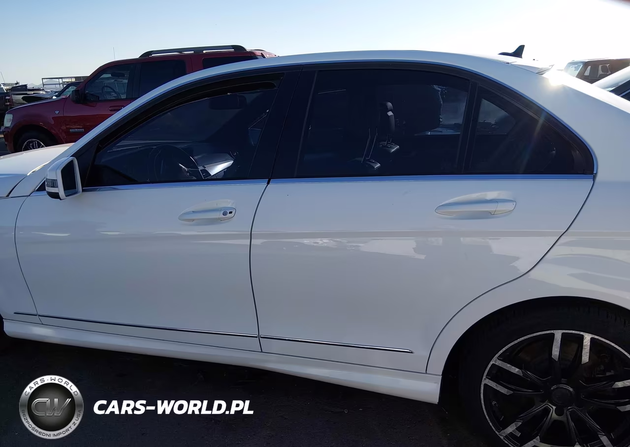 2013 Mercedes-Benz C 250 Sport VIN:WDDGF4HB4DR253873 - 14