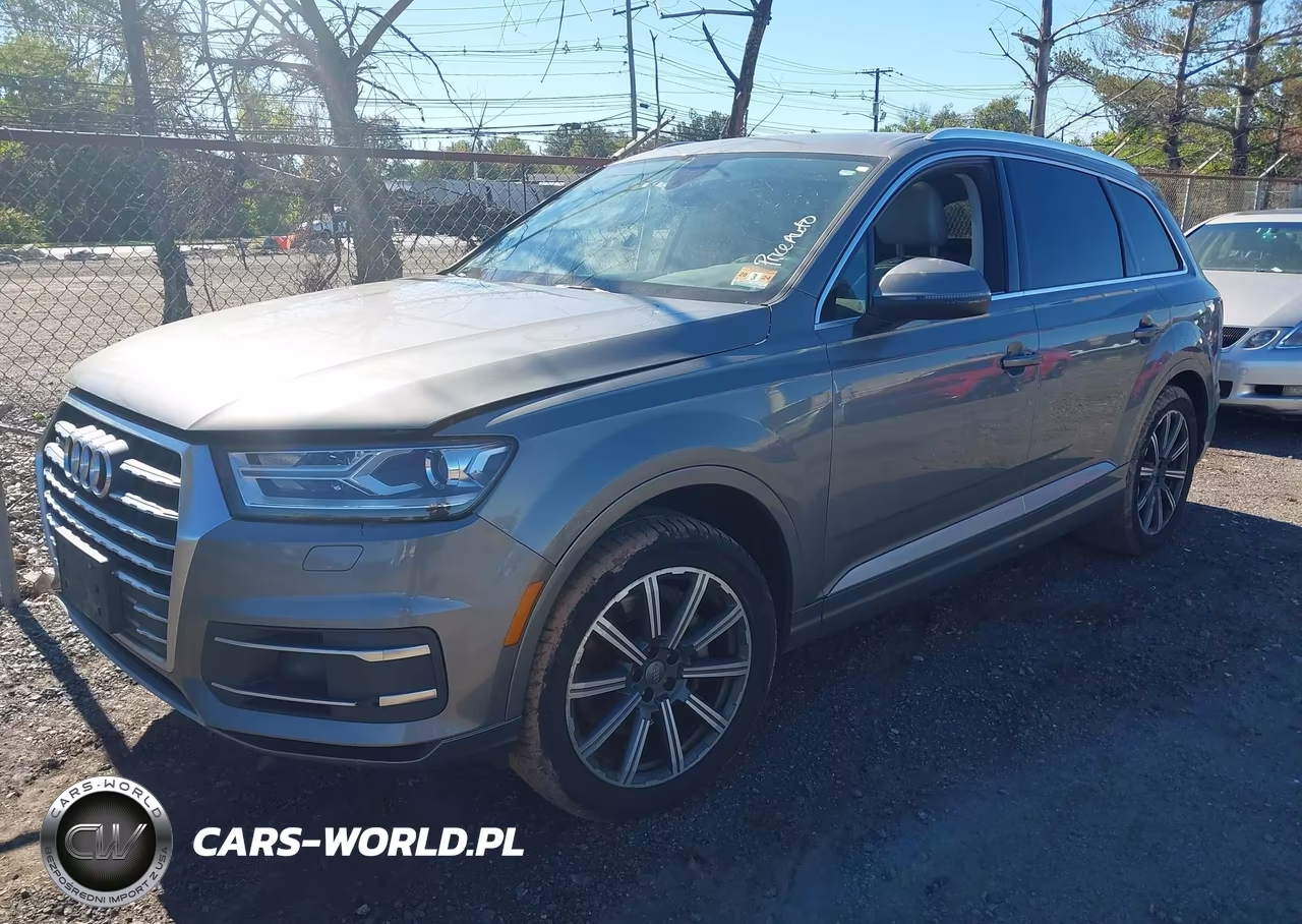 2017 Audi Q7 3.0T Premium VIN:WA1LABF76HD030063 - 2