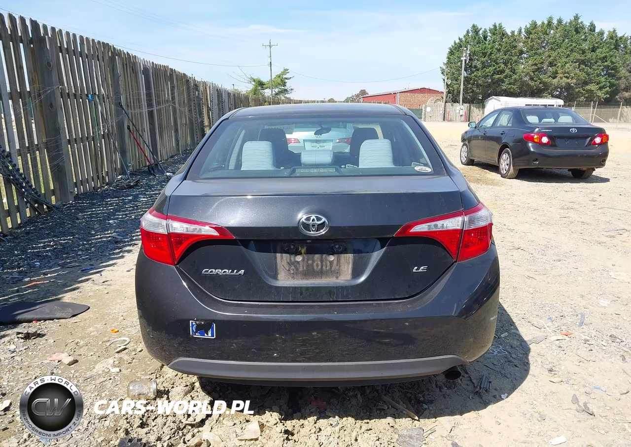 2016 Toyota Corolla Le VIN:2T1BURHE8GC650020 - 16
