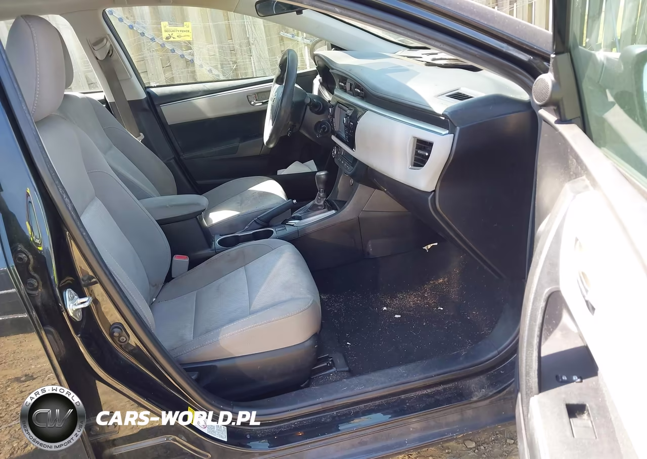 2016 Toyota Corolla Le VIN:2T1BURHE8GC650020 - 5