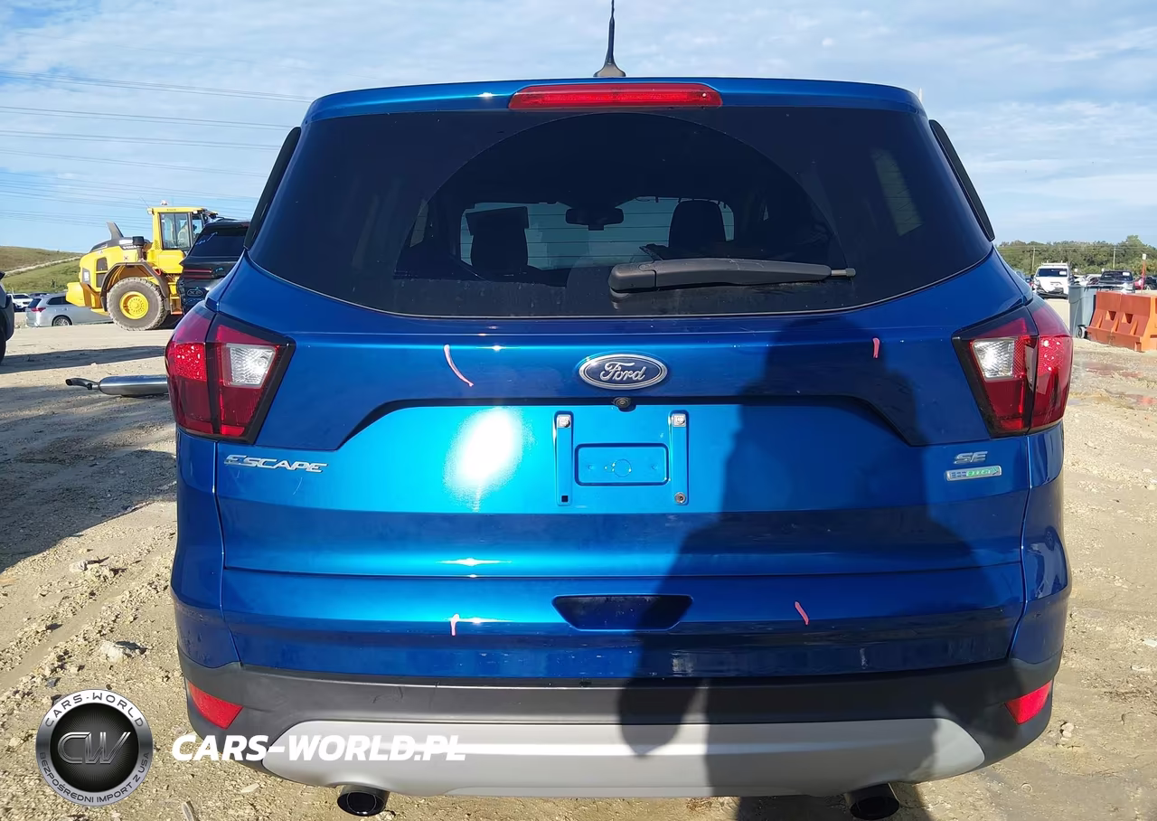 2019 Ford Escape Se VIN:1FMCU0GD8KUA81010 - 17