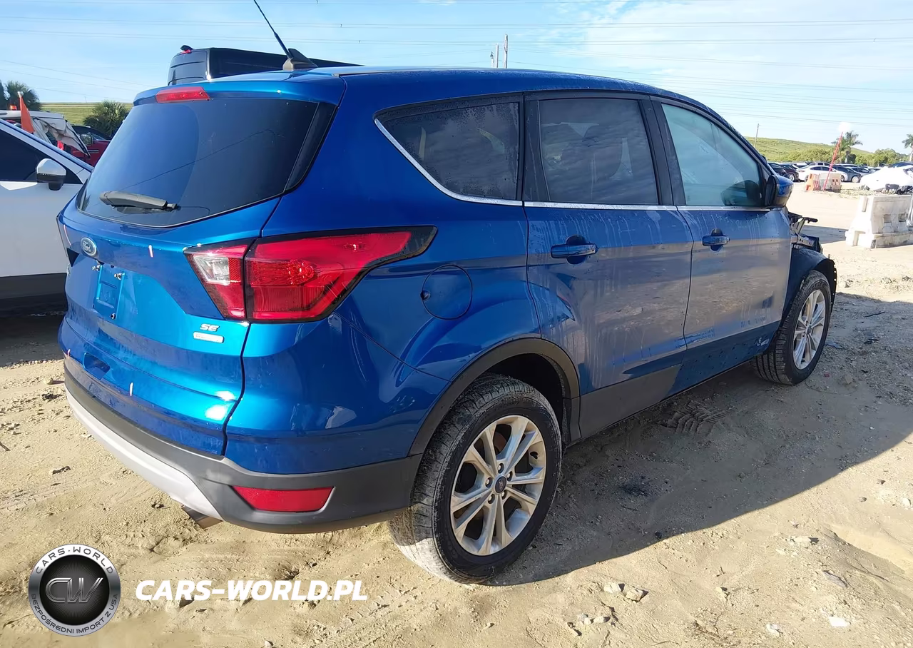2019 Ford Escape Se VIN:1FMCU0GD8KUA81010 - 4