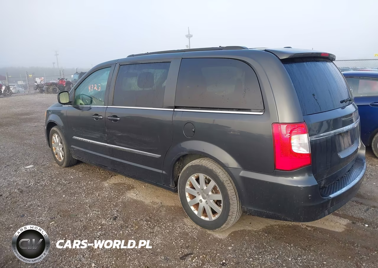 2012 Chrysler Town & Country Touring VIN:2C4RC1BG1CR245768 - 3