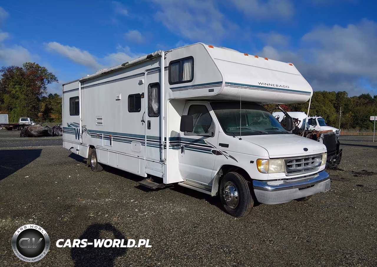 2000 Ford E-450 Cutaway Standard