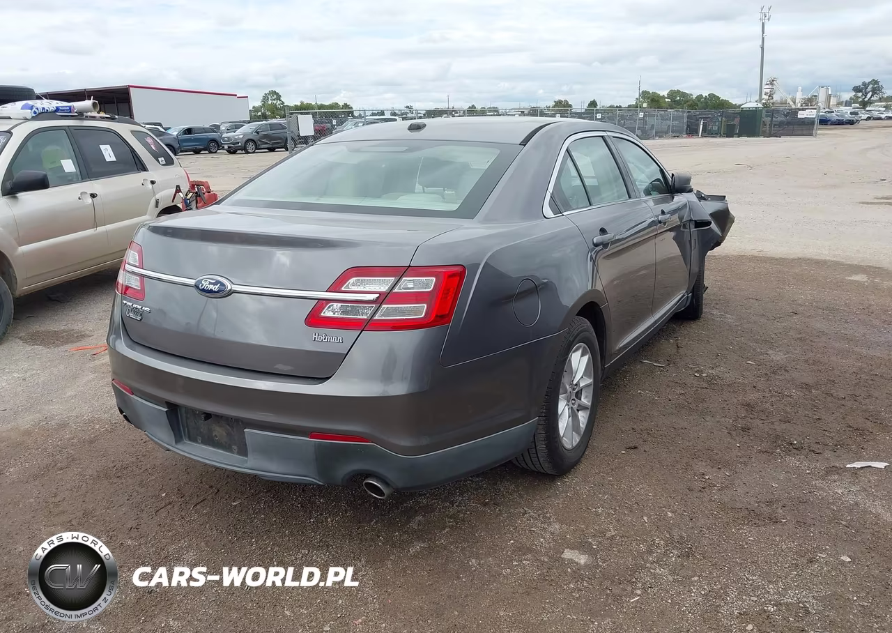 2013 Ford Taurus Se VIN:1FAHP2D89DG121378 - 4