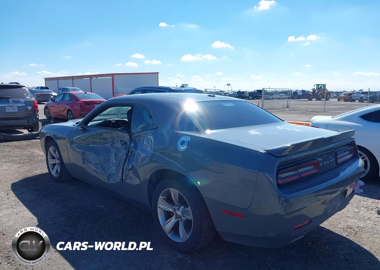 2019 Dodge Challenger Sxt VIN:2C3CDZAG3KH668721 - 3