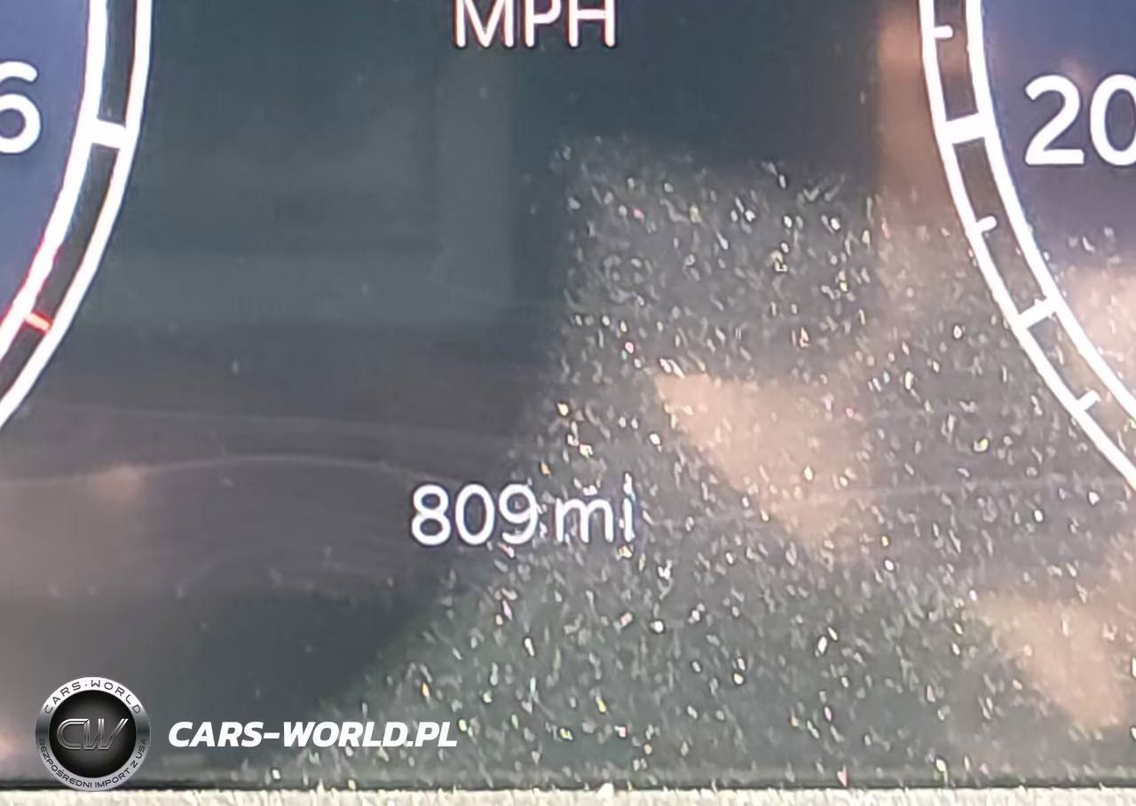 2026 Jeep Grand Cherokee Altitude 4X4 VIN:1C4RJHAR7TC207830 - 15