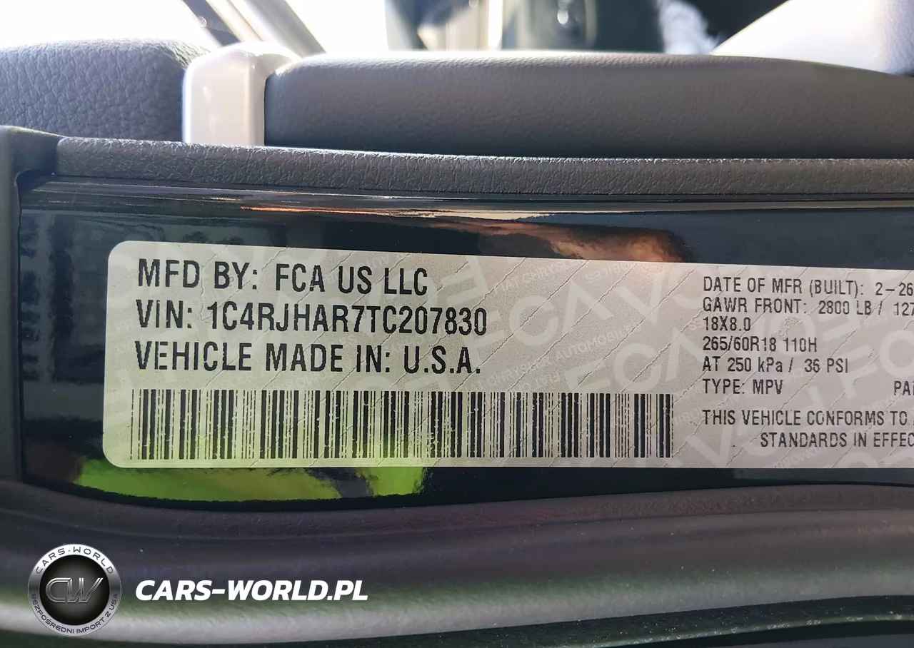 2026 Jeep Grand Cherokee Altitude 4X4 VIN:1C4RJHAR7TC207830 - 9
