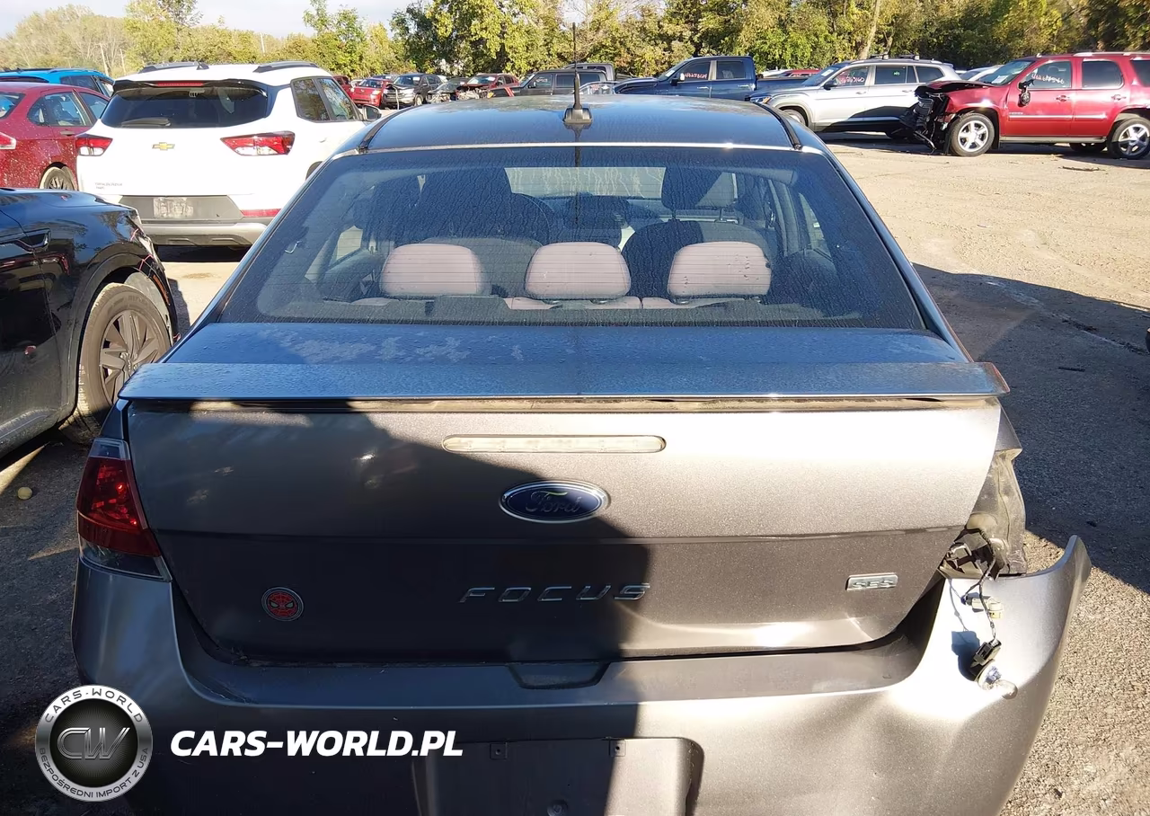 2011 Ford Focus Ses VIN:1FAHP3GN6BW119355 - 16