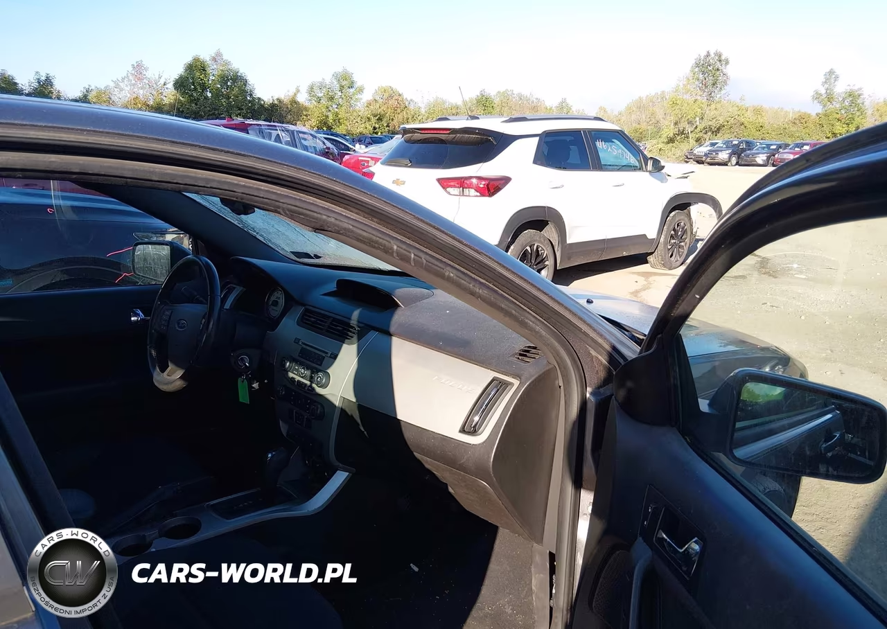 2011 Ford Focus Ses VIN:1FAHP3GN6BW119355 - 5